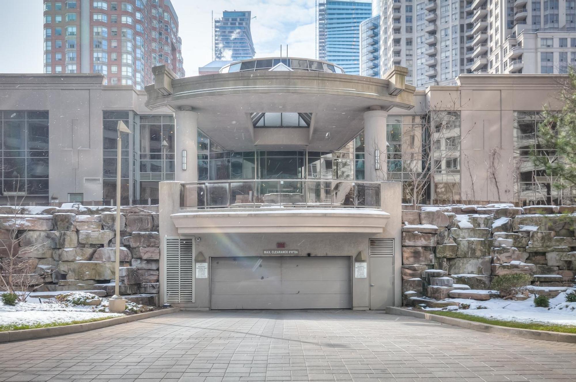 Waterfront Elite Inn Mississauga Exterior photo